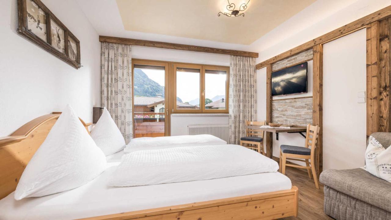 Pension Alpina Reith im Alpbachtal Kamer foto